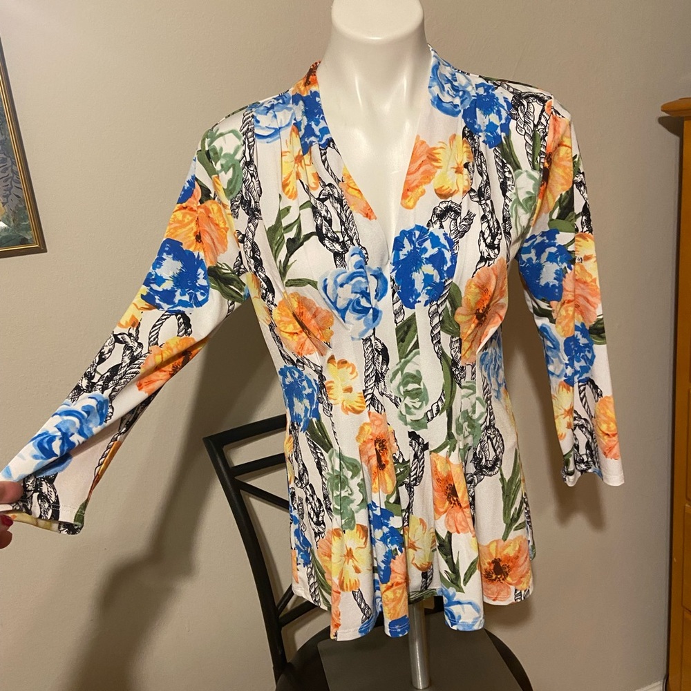 Catherine Malandrino  Medium floral blouse